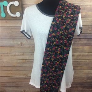 LuLaRoe Tall and Curvy Leggings